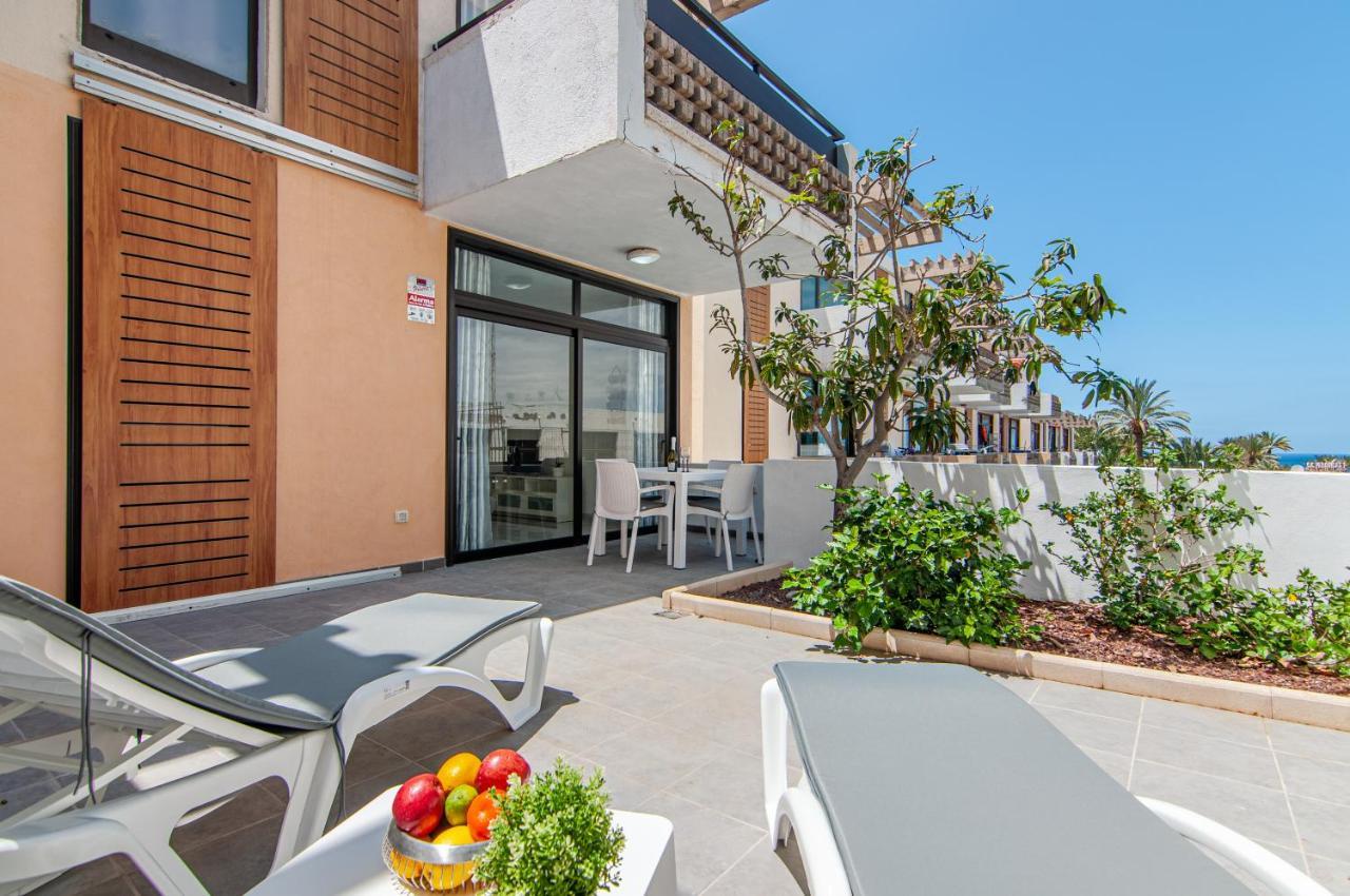 Central 2 Bedroom Apartment Playa De Las Americas Exterior photo