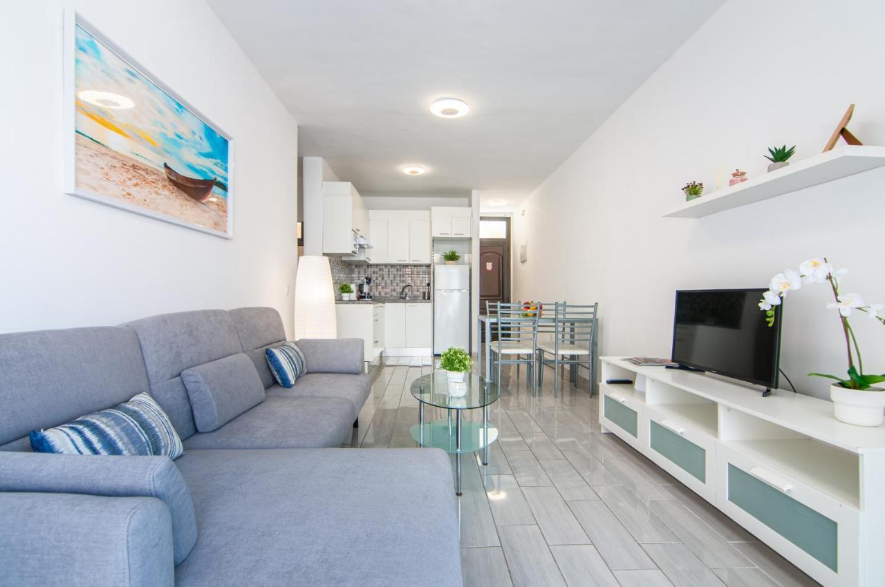 Central 2 Bedroom Apartment Playa De Las Americas Exterior photo